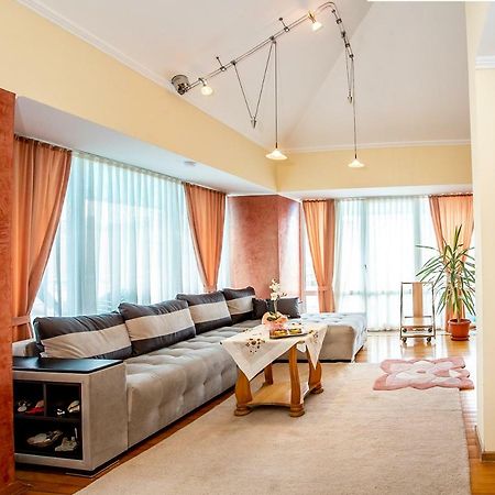 Spacious & Sunny Maisonette With Terrace Near Centre By Flаt Manаger Burgas ภายนอก รูปภาพ