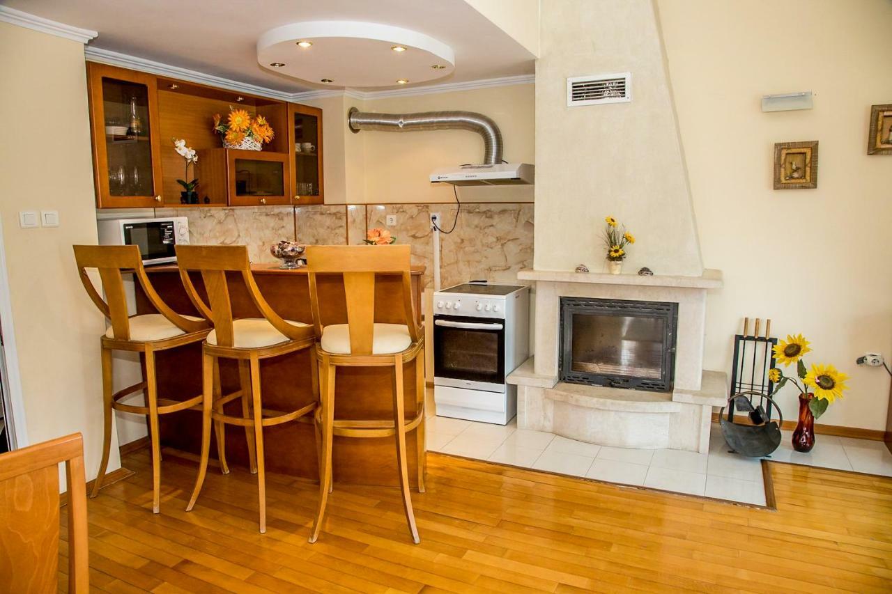 Spacious & Sunny Maisonette With Terrace Near Centre By Flаt Manаger Burgas ภายนอก รูปภาพ